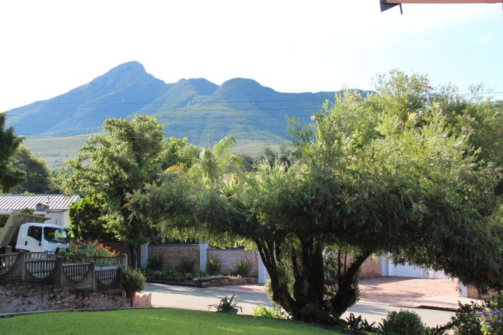 To Let 3 Bedroom Property for Rent in Denneoord Western Cape